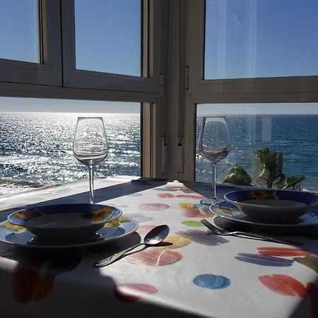 Beachfront 82 Torrox Bagian luar foto
