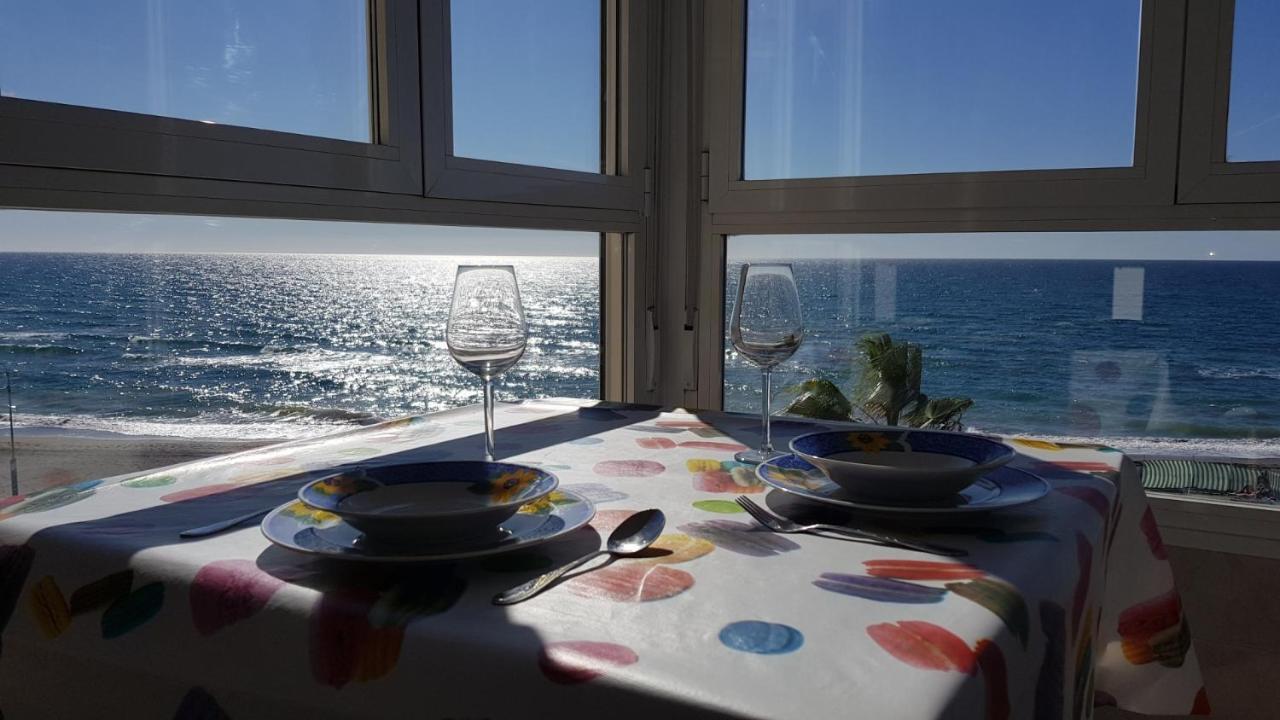 Beachfront 82 Torrox Bagian luar foto