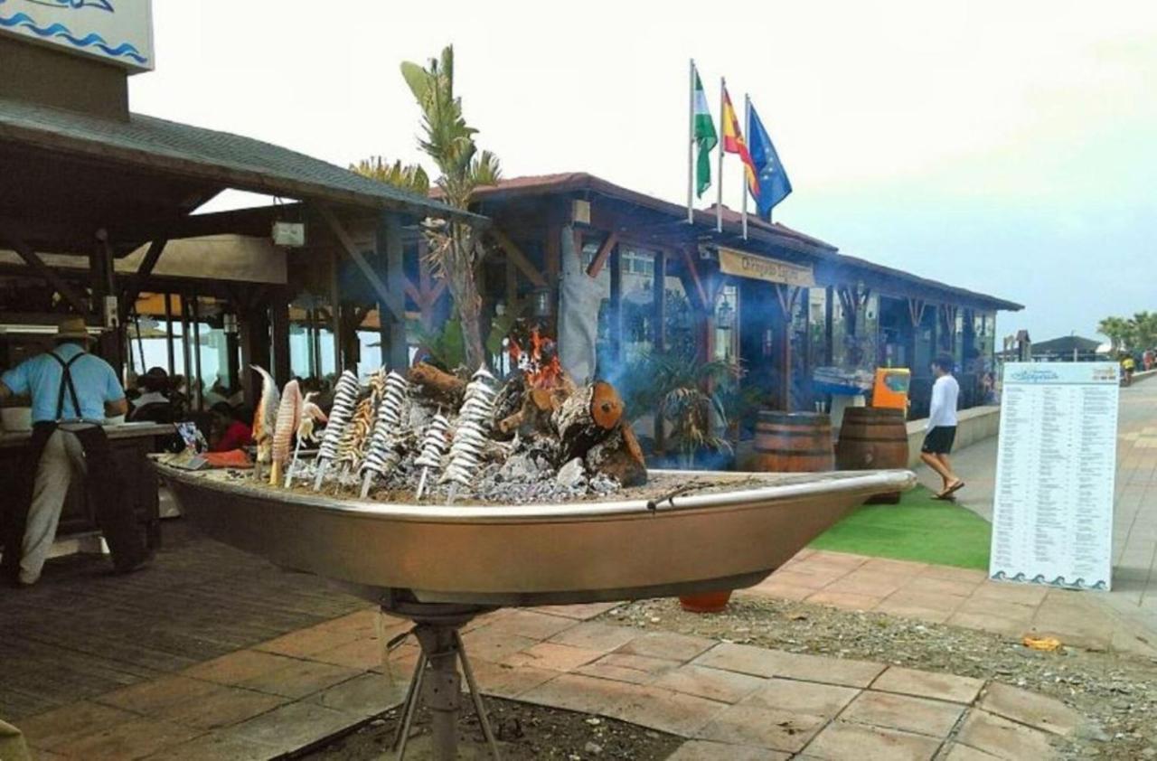 Beachfront 82 Torrox Bagian luar foto