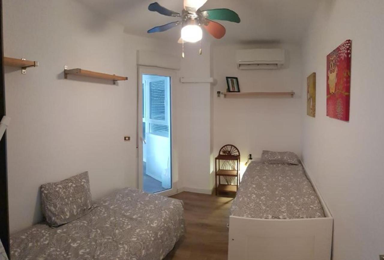 Beachfront 82 Torrox Bagian luar foto